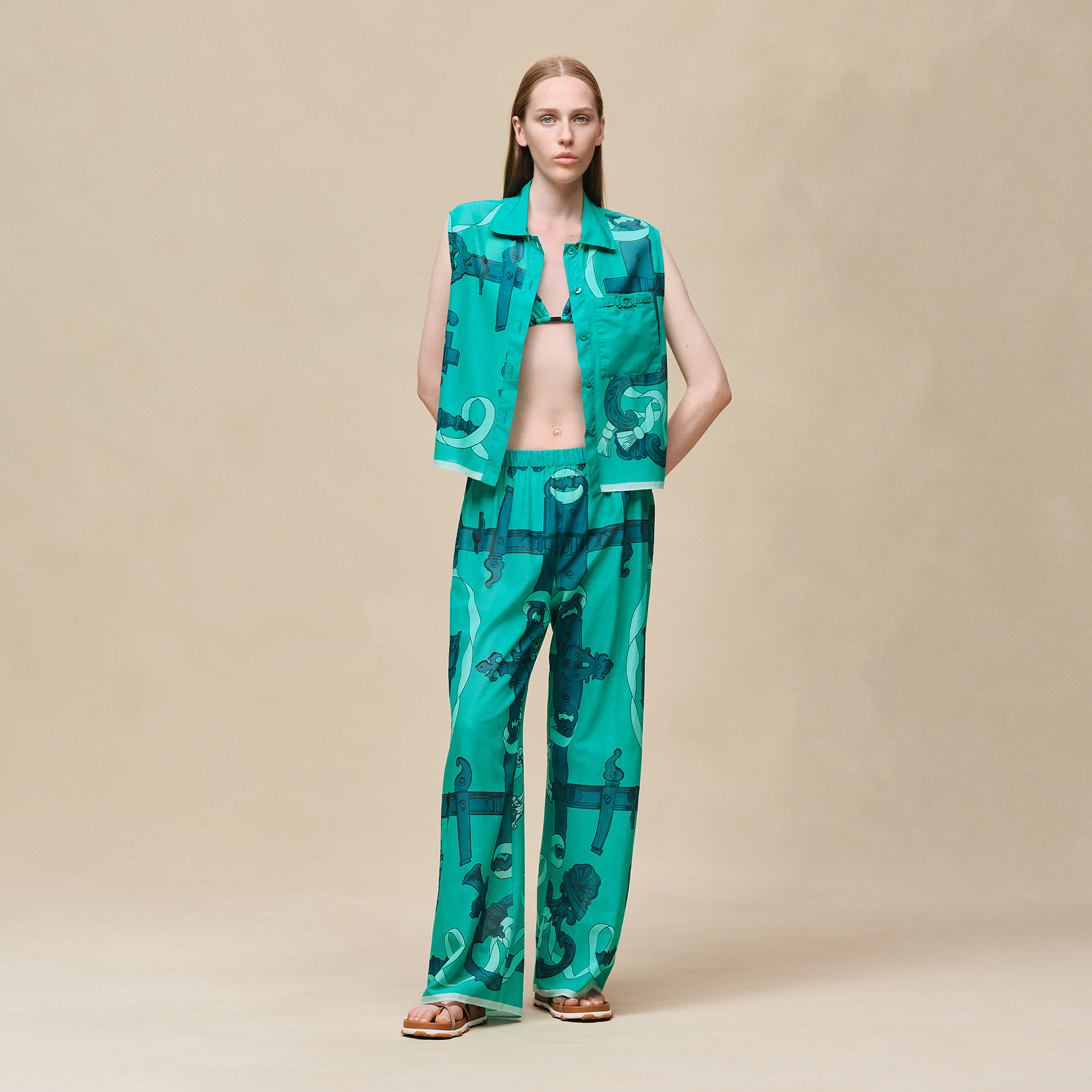 "Ferronnerie Remix" sleeveless beach shirt