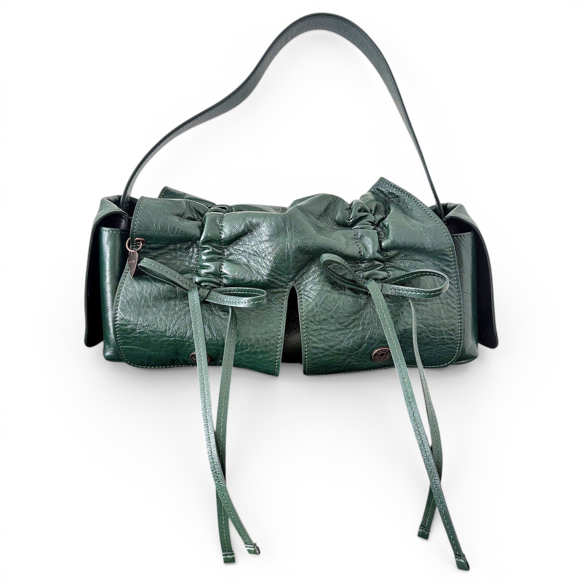 Multipocket leather handbag