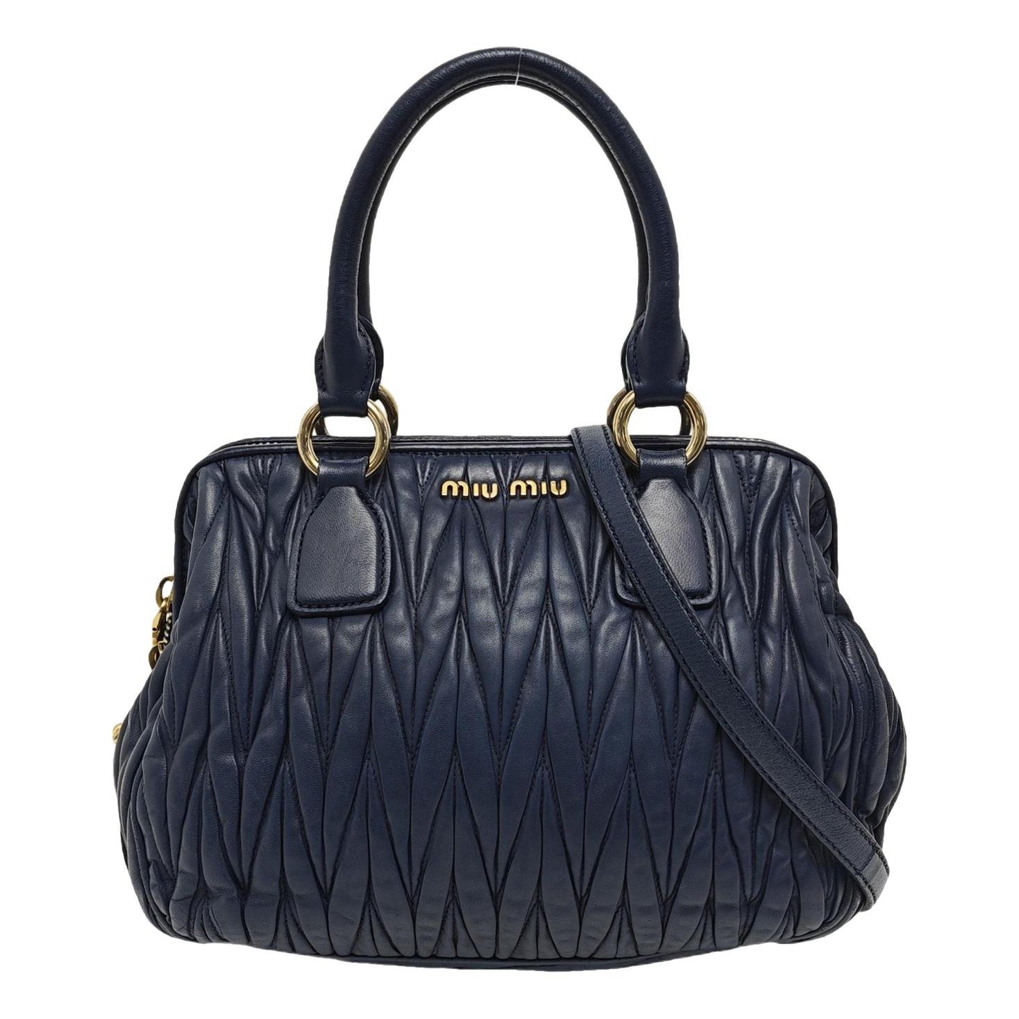 Leather handbag