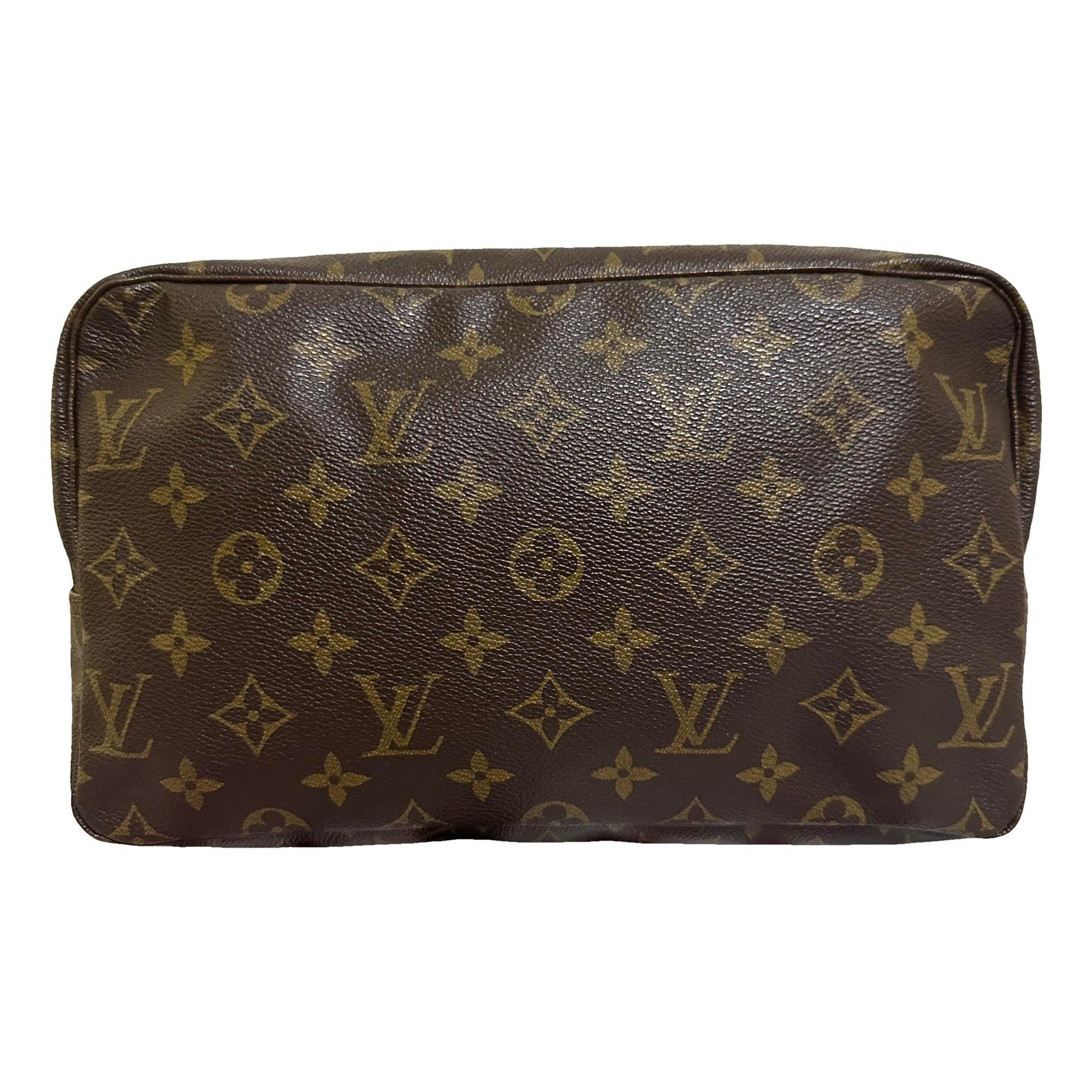 Leather clutch bag
