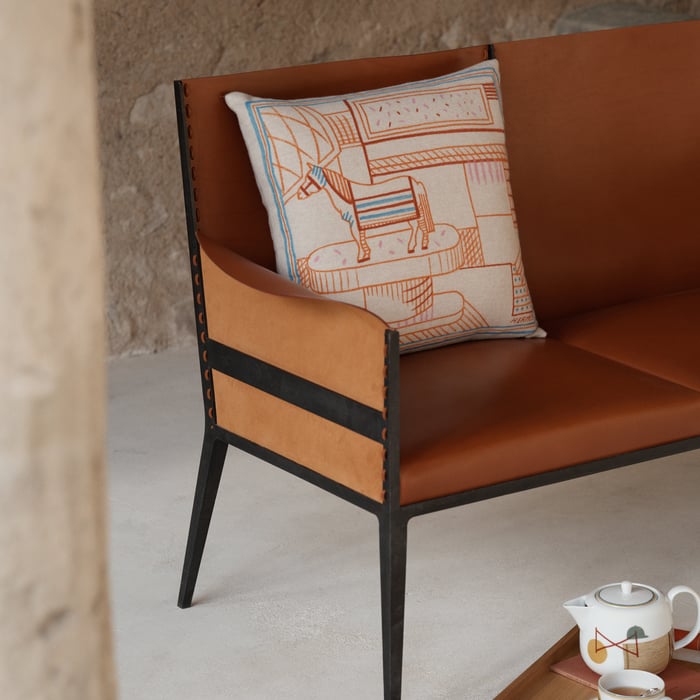 Cyan Etages Du Faubourg Pillow