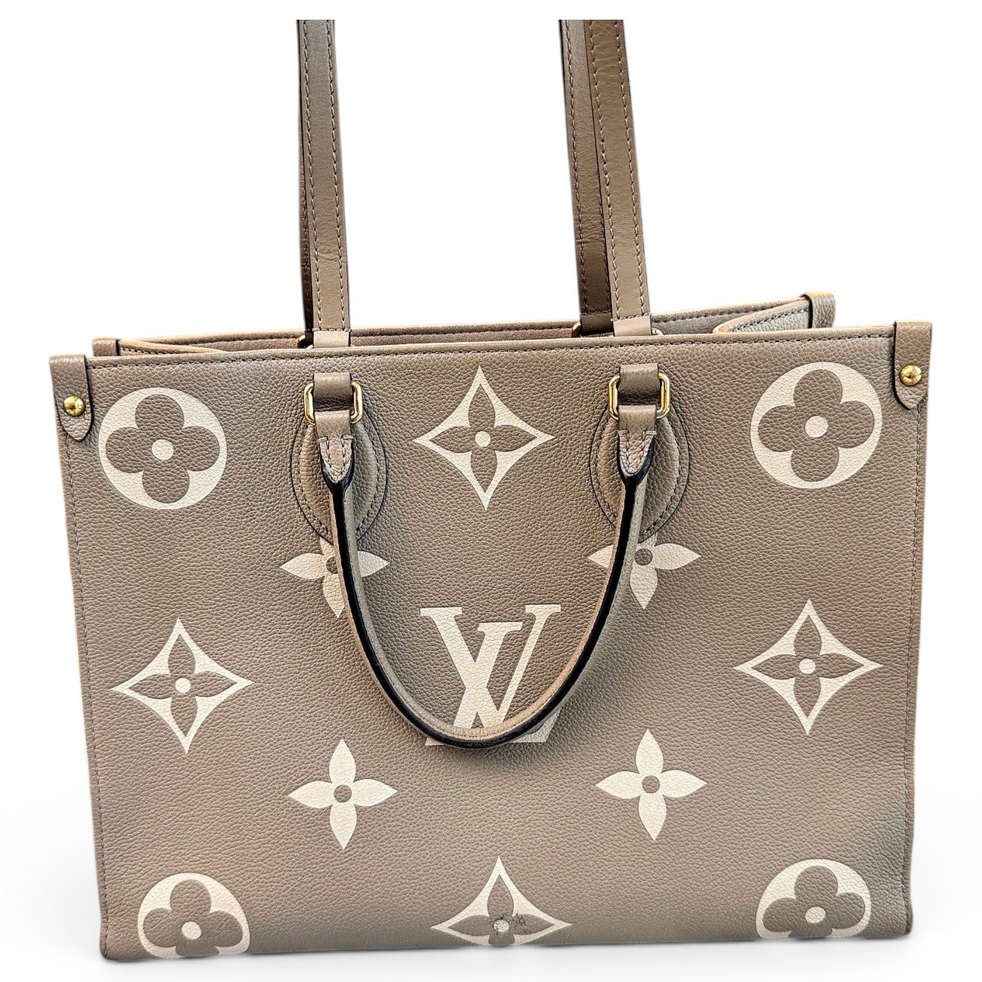 Onthego leather tote