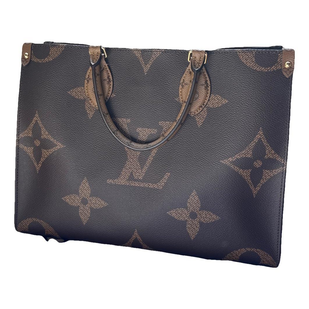 Onthego leather tote