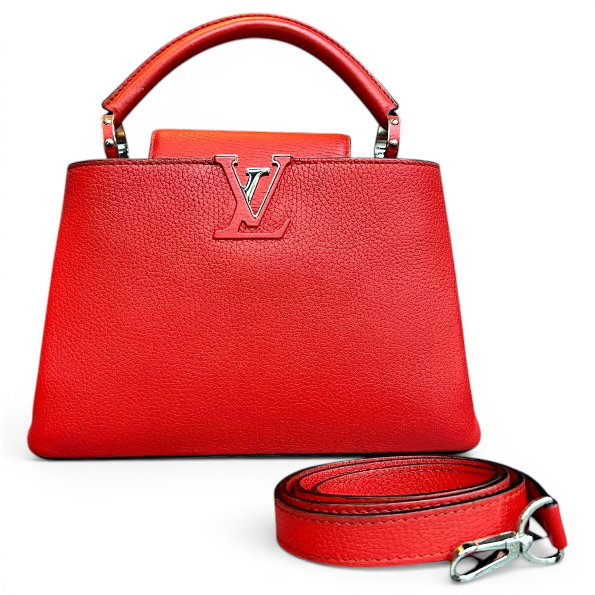 Capucines leather handbag