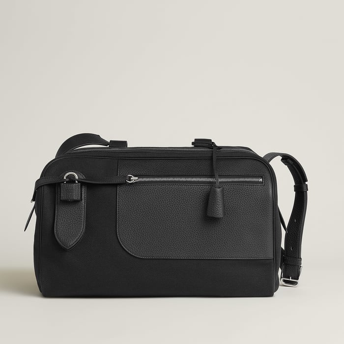 Noir Long Courrier Bag
