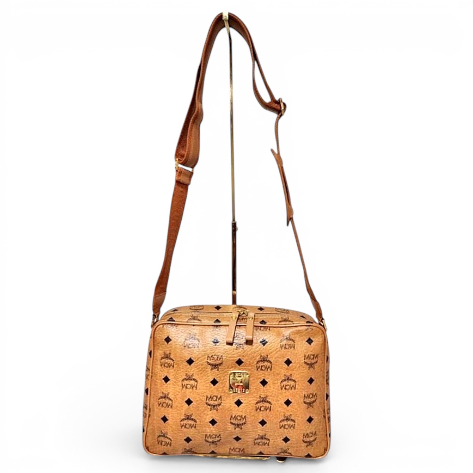 Leather crossbody bag