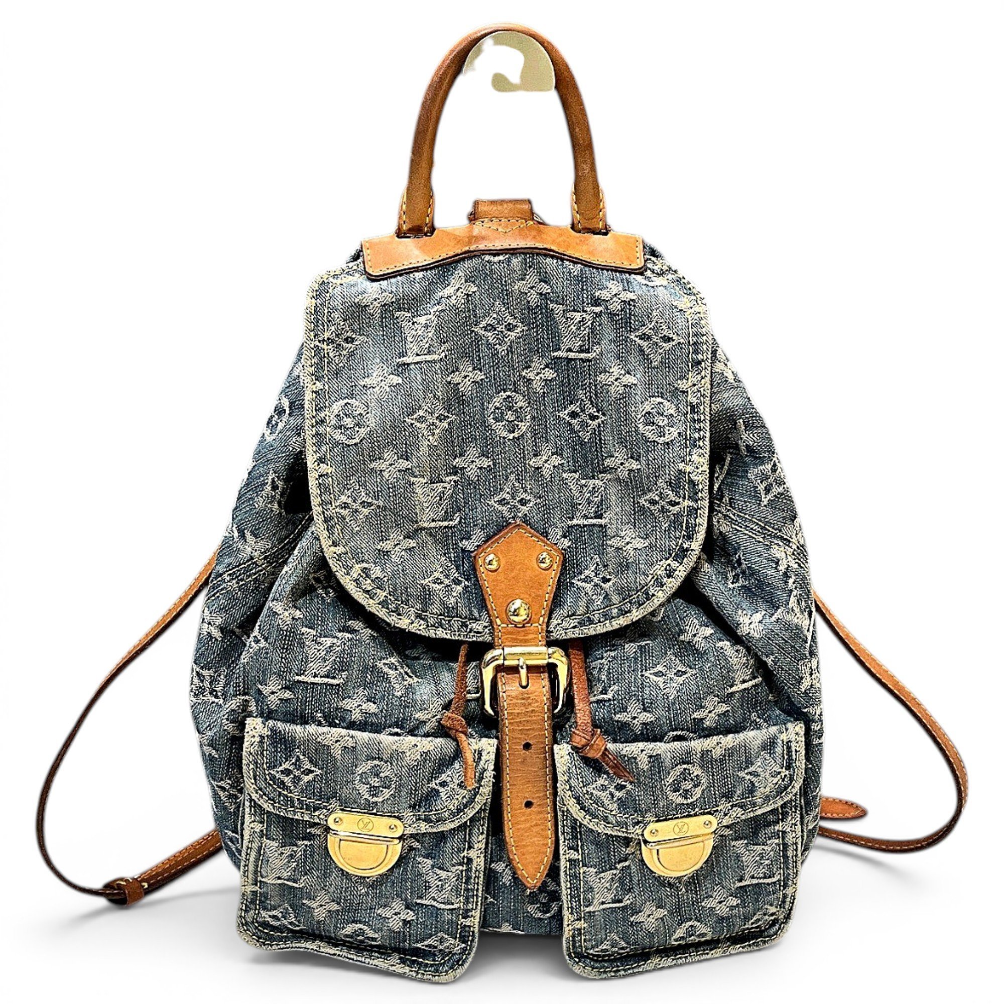 Cloth backpack