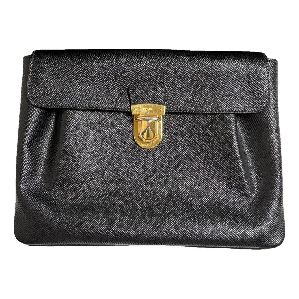 Light Frame leather handbag