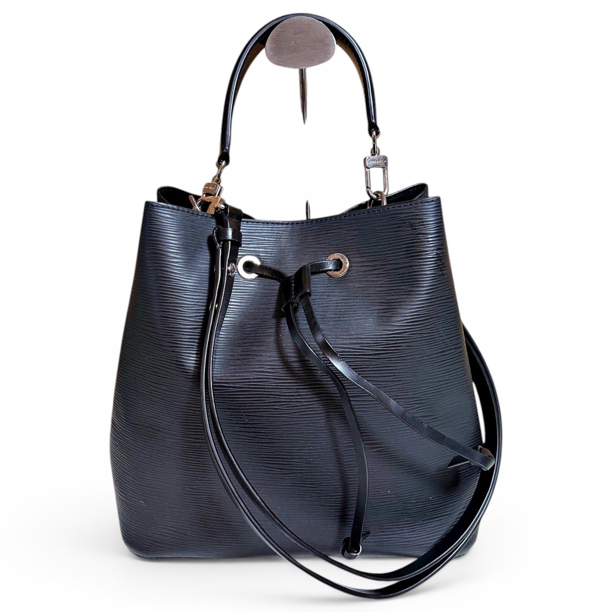 NéoNoé leather handbag
