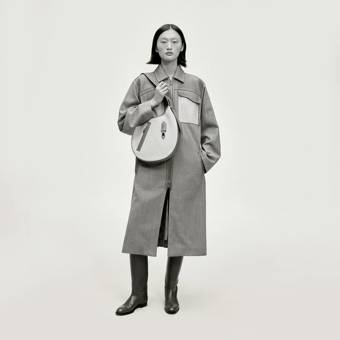 Noir Arcon Bag