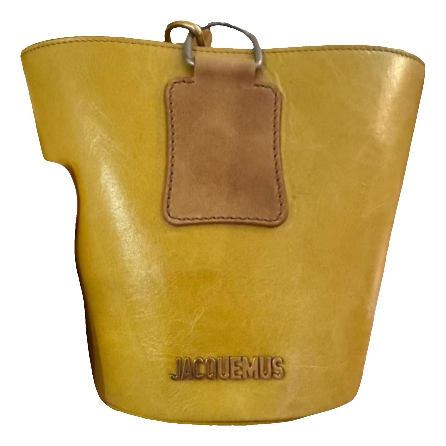 Le Praia leather crossbody bag