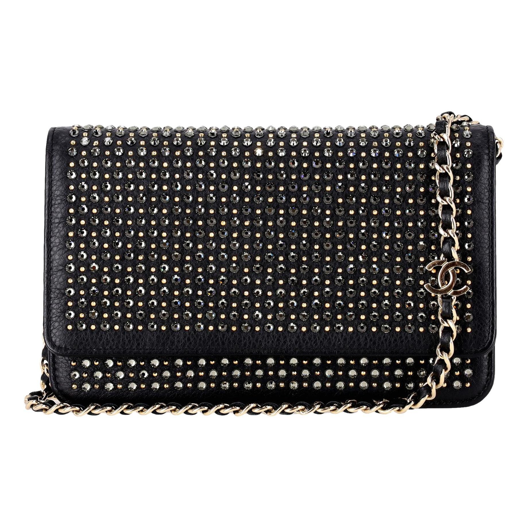 Wallet On Chain Timeless/Classique leather crossbody bag