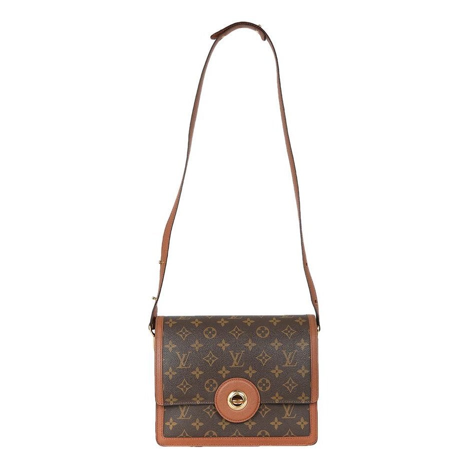 Dauphine leather handbag