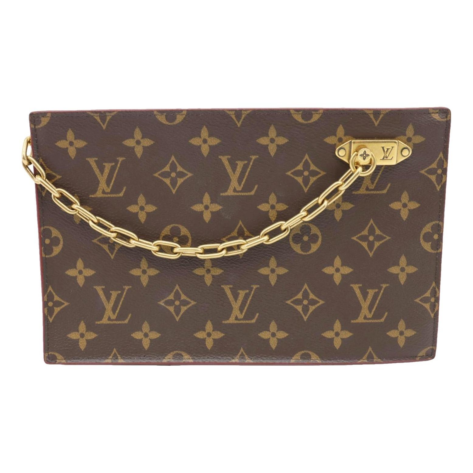 Louis Vuitton Cloth clutch bag