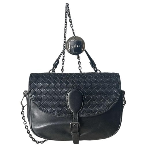 Leather bag