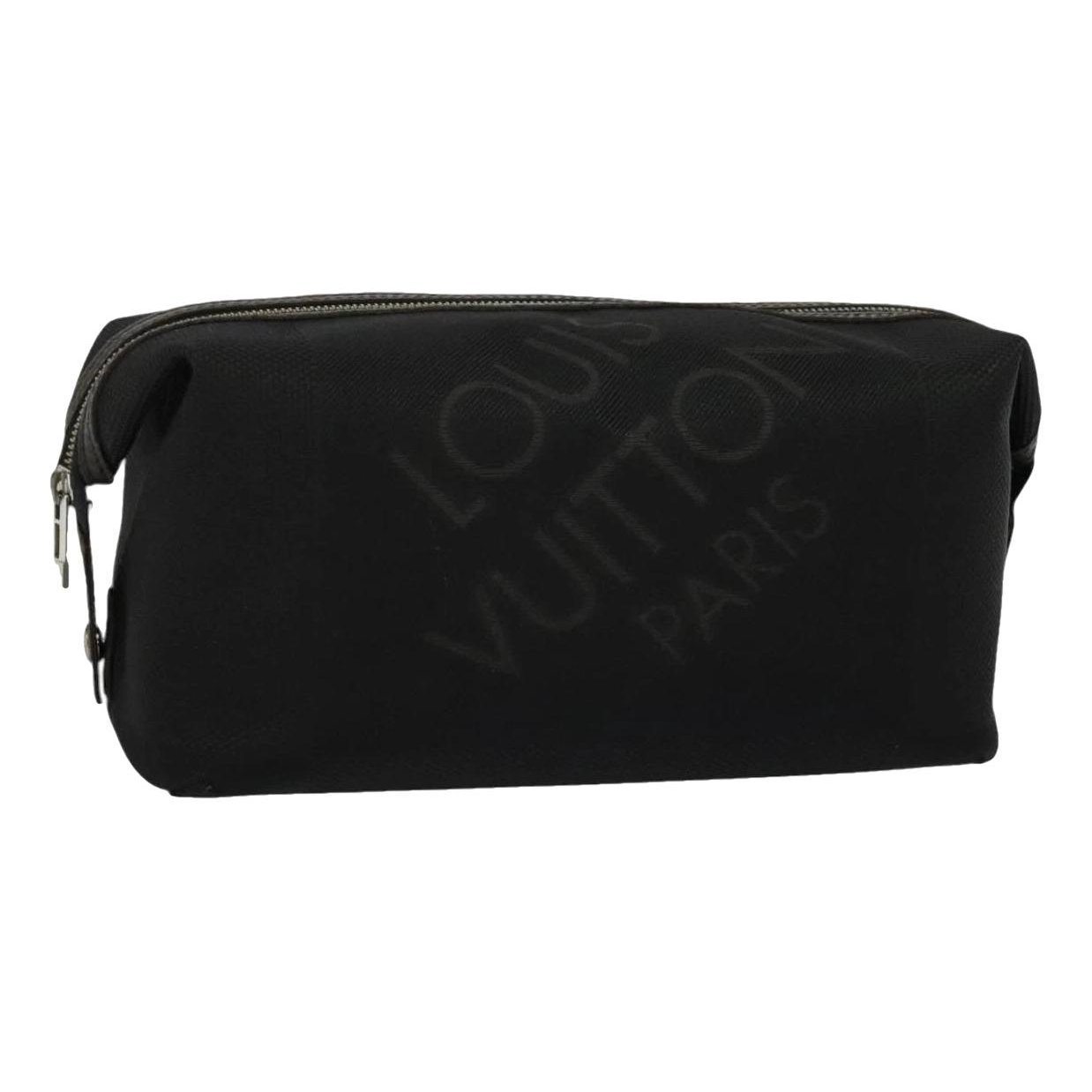 Clutch bag