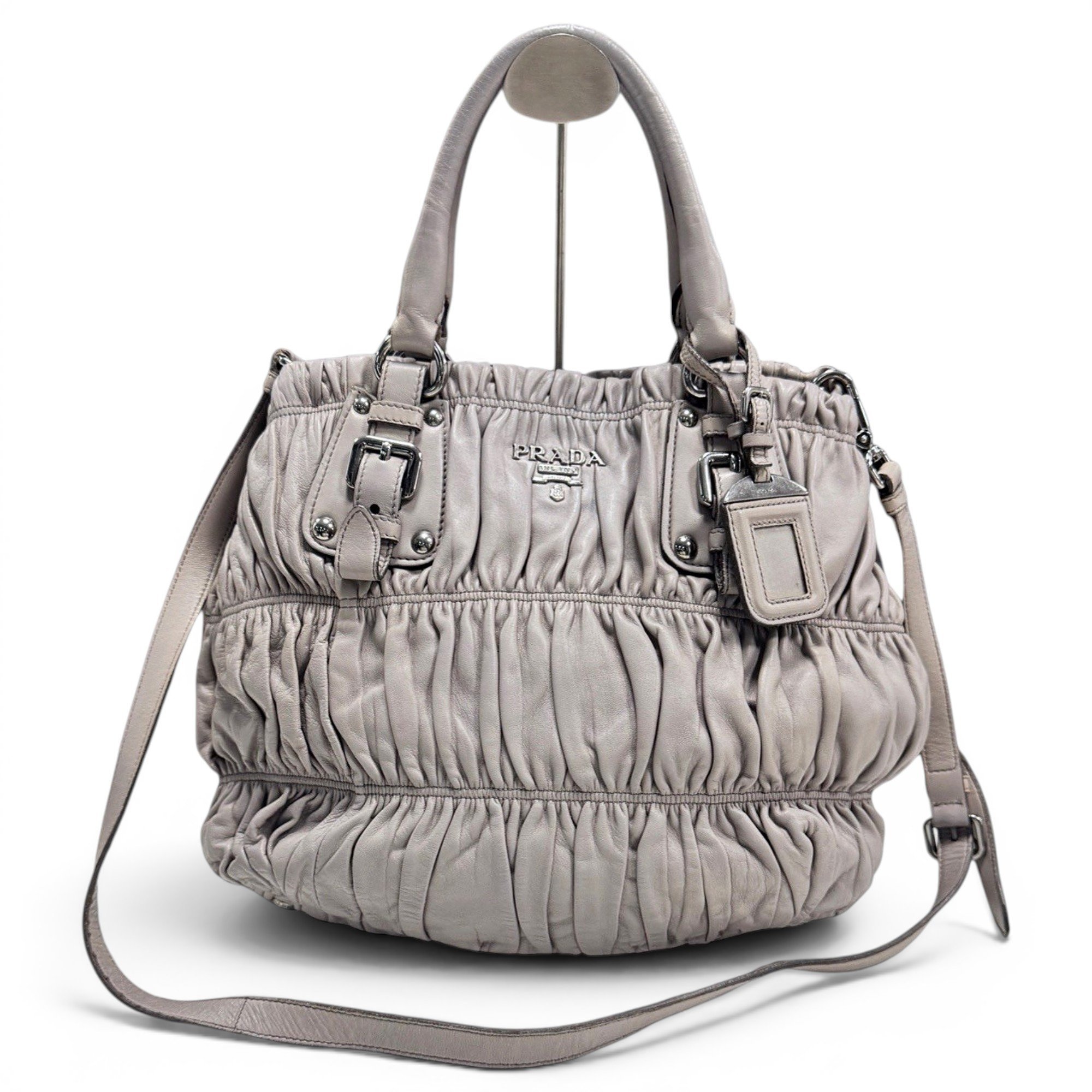 Leather handbag