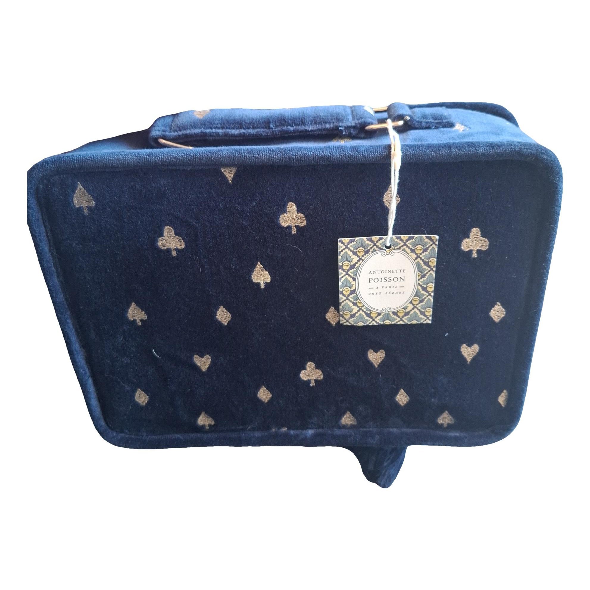 Travel bag