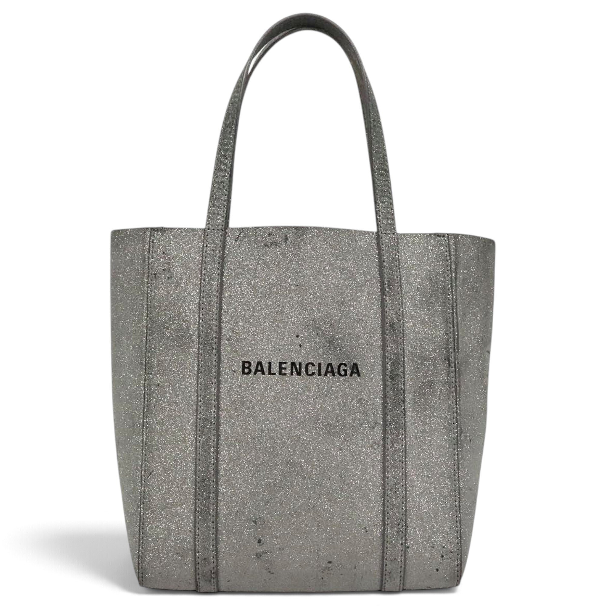 Everyday leather handbag