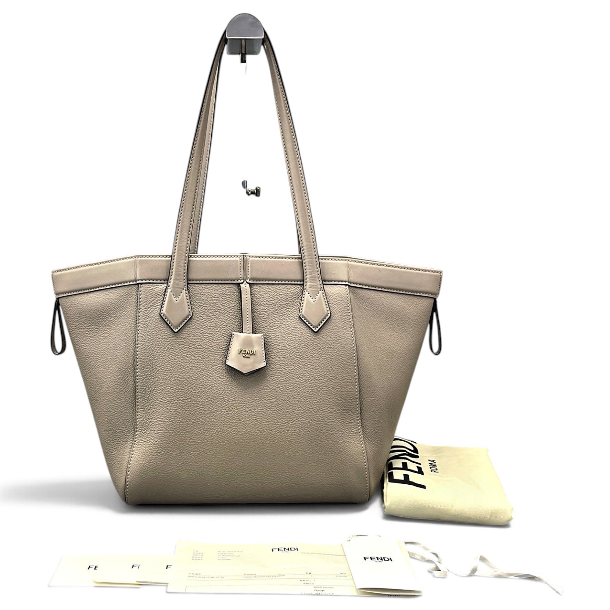 Leather tote