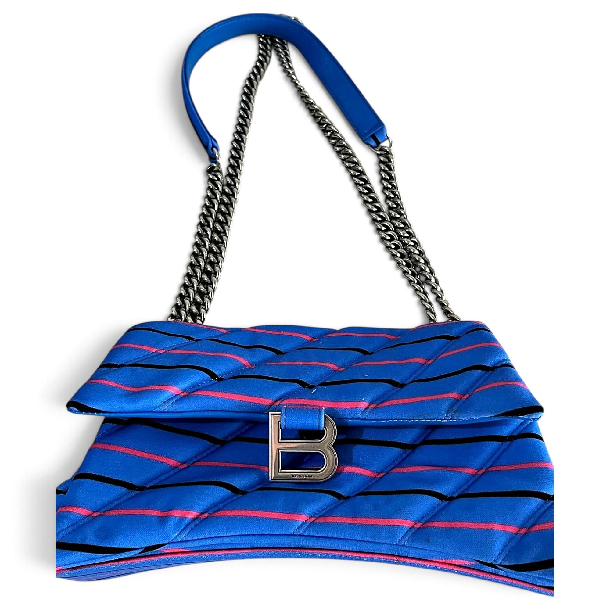Hourglass handbag