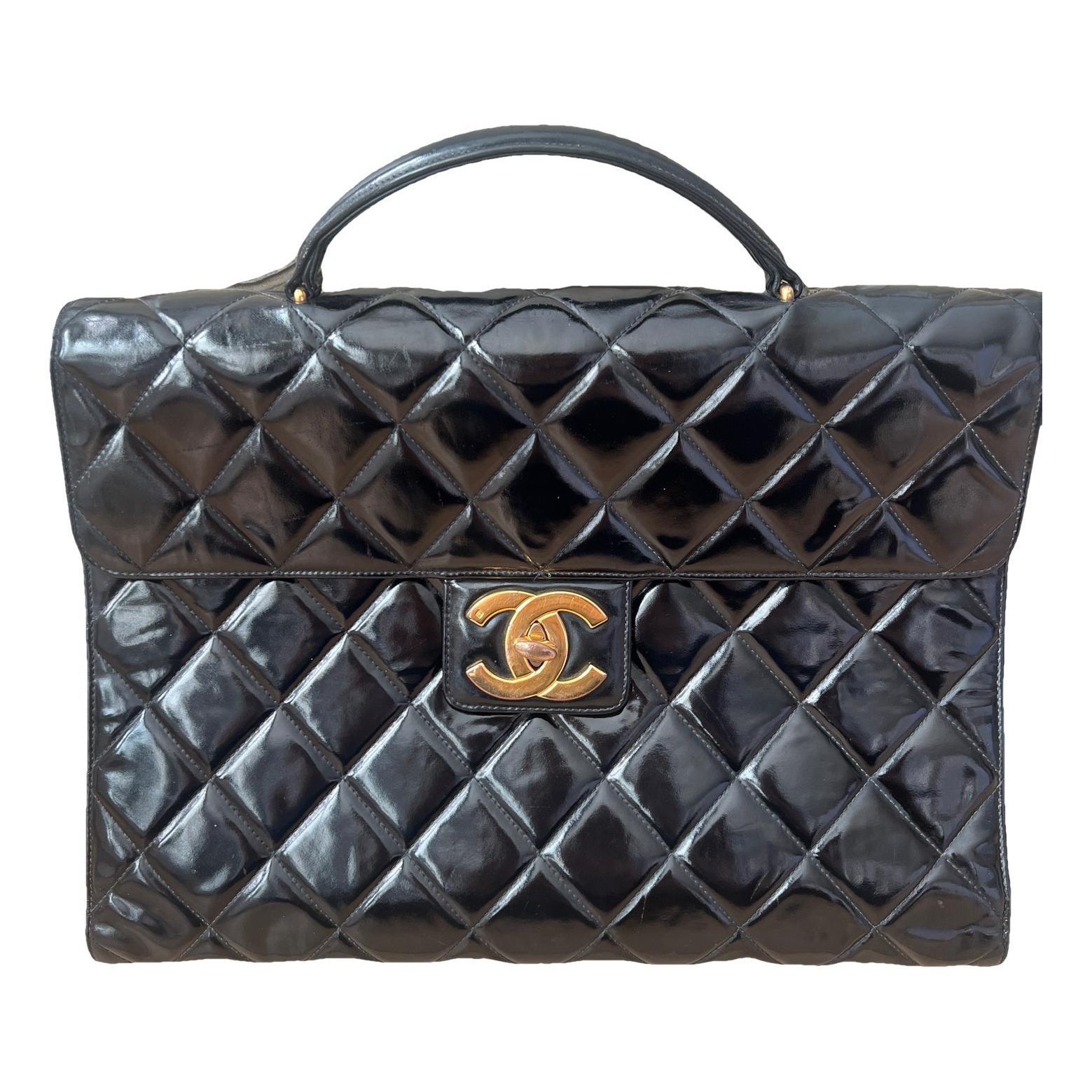 Timeless/Classique patent leather crossbody bag