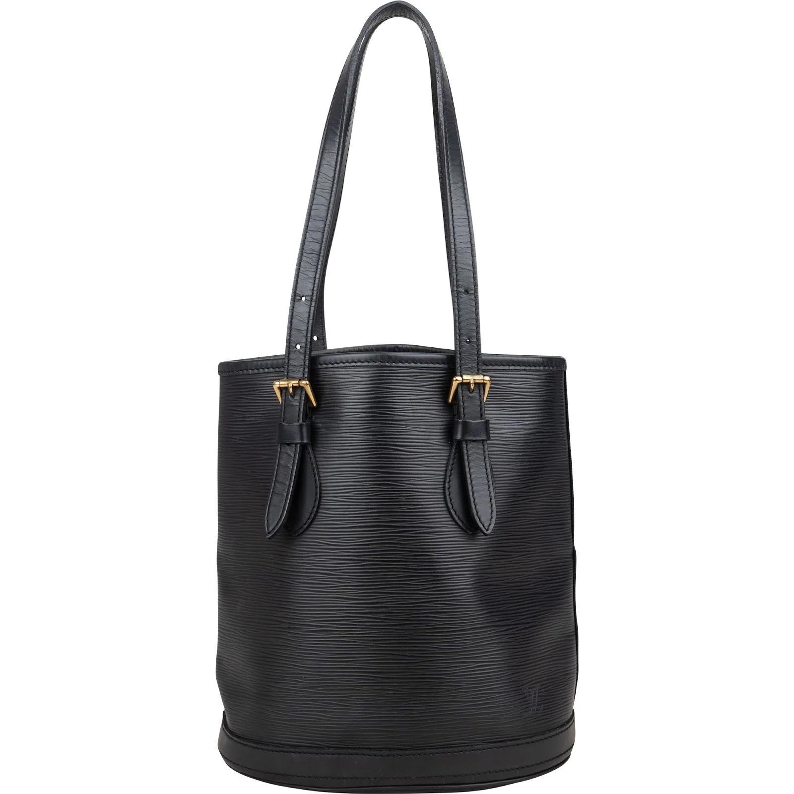Bucket leather handbag