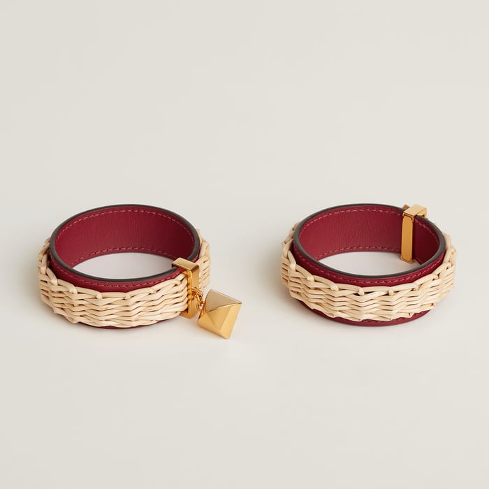 Rouge Grenat Medor Picnic Earrings