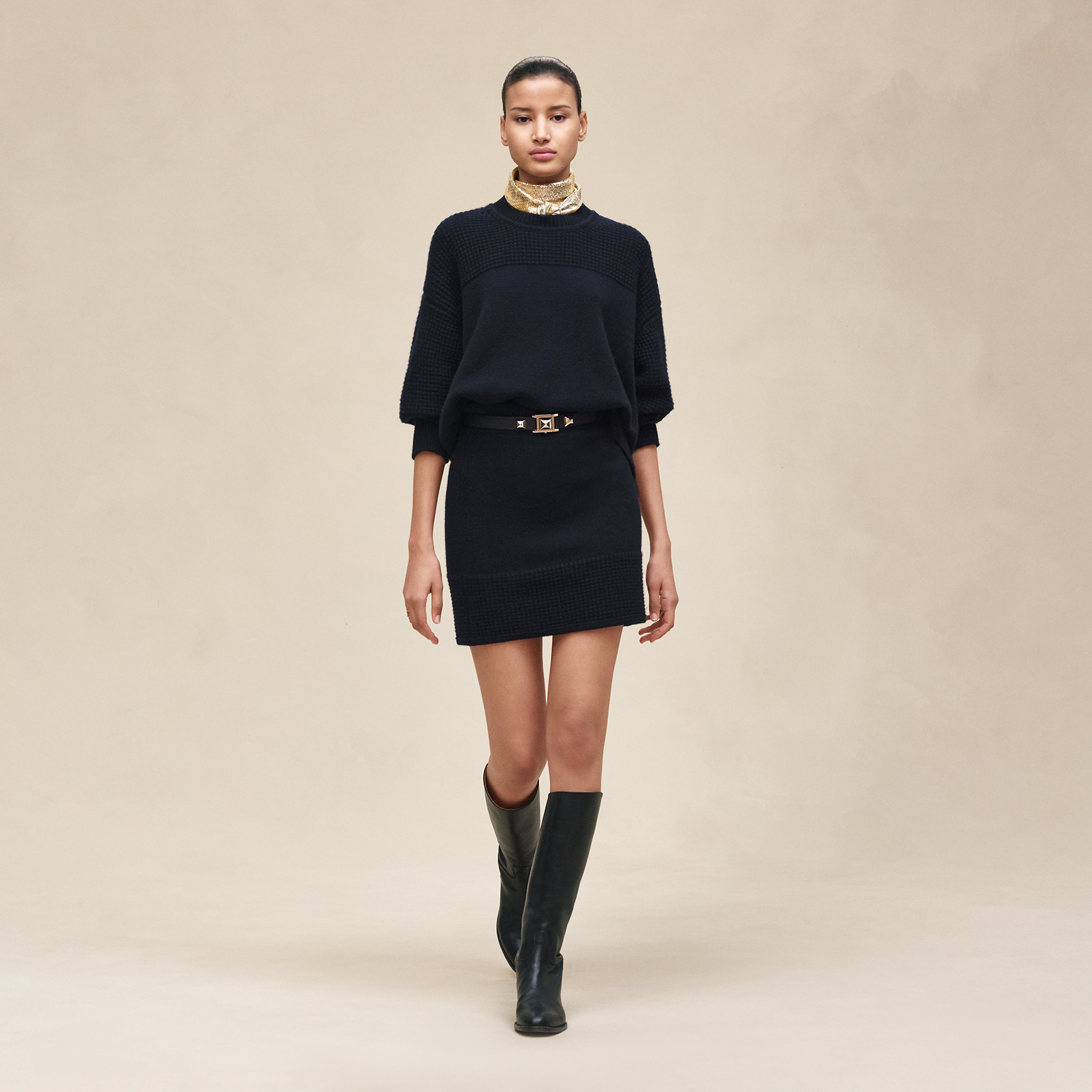 Cashmere short skirt