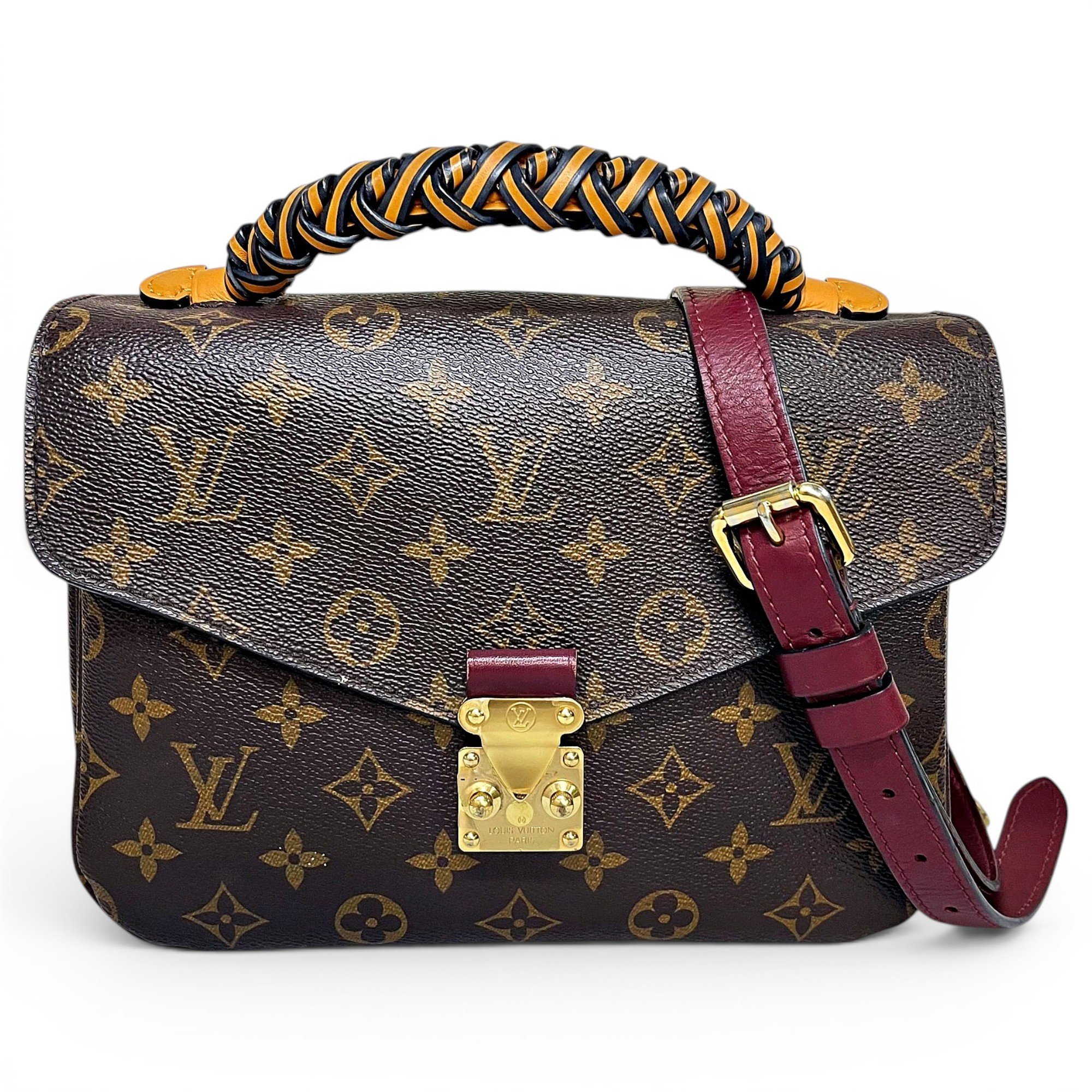 Metis leather handbag