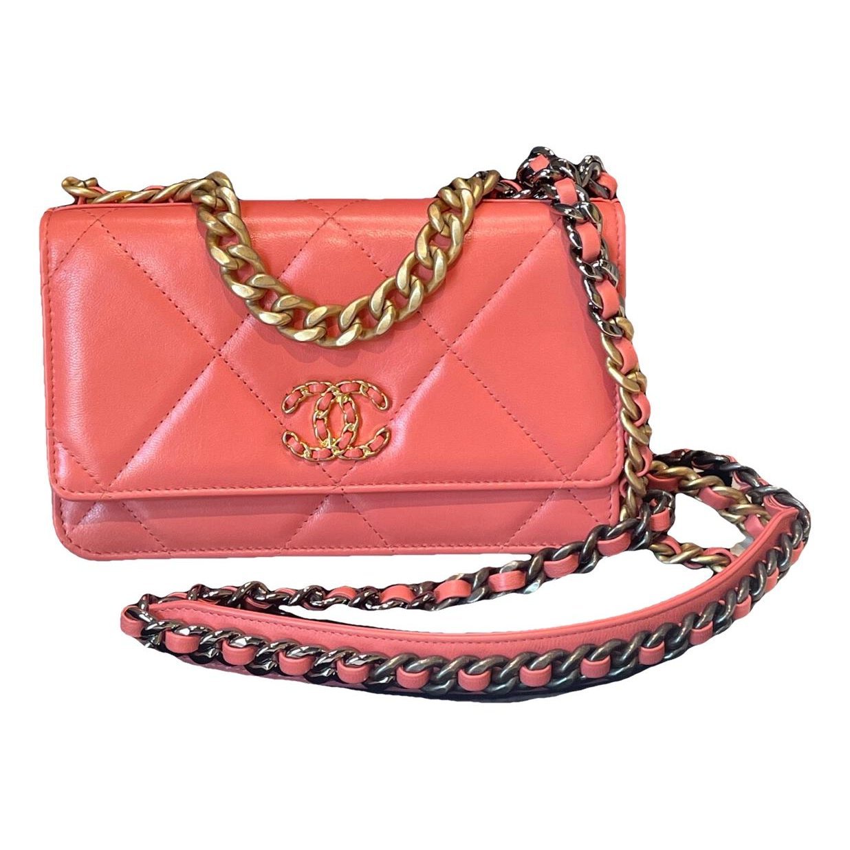Wallet On Chain Chanel 19 leather handbag