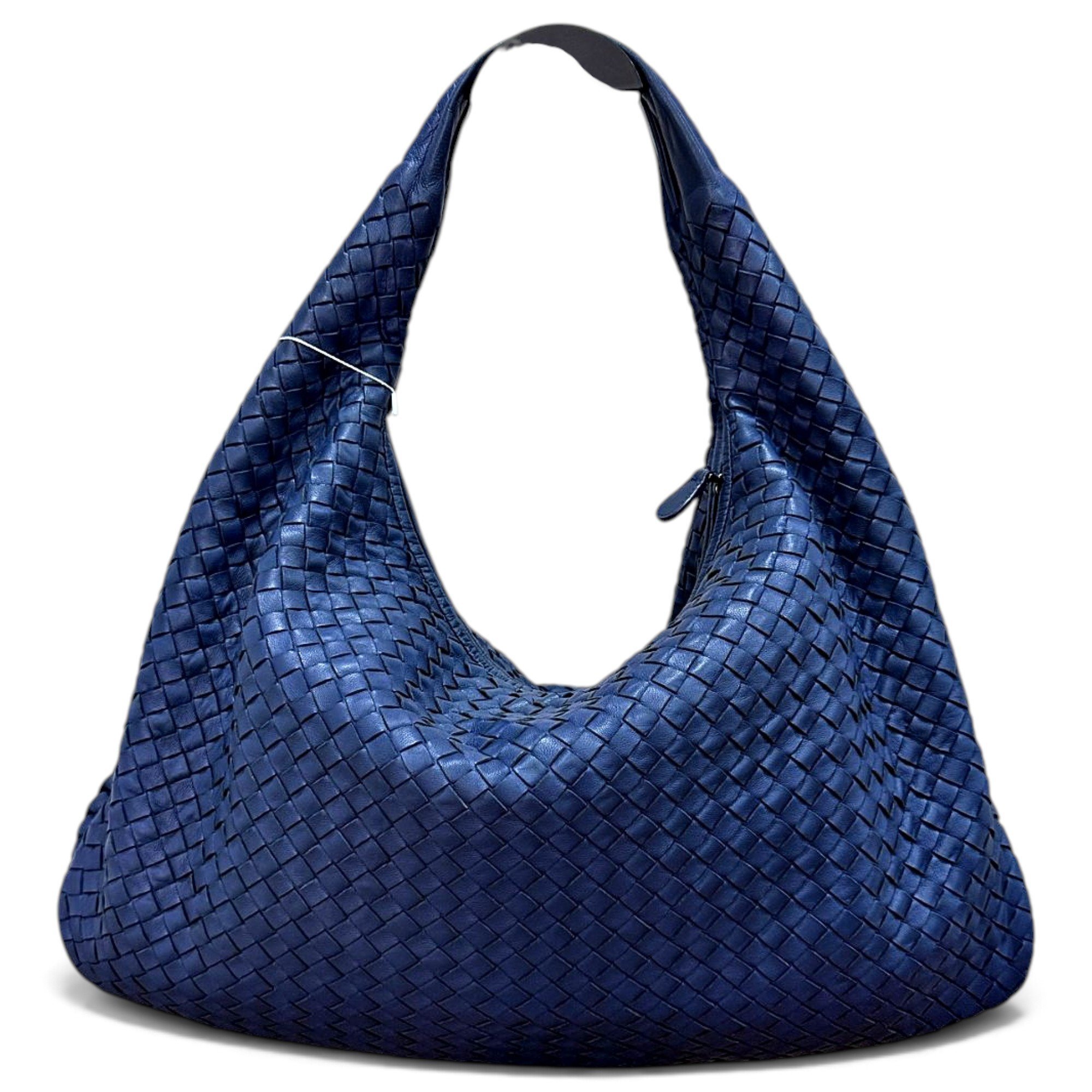 Veneta leather handbag