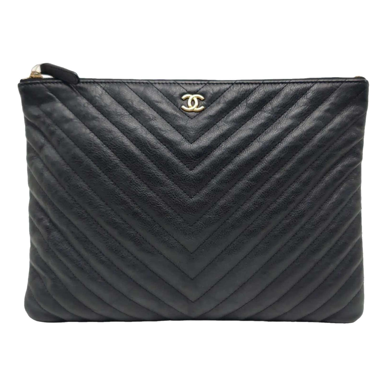 2.55 leather clutch bag