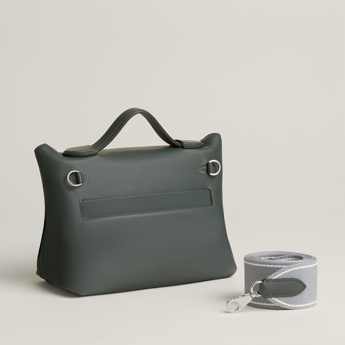 Hermès 24/24 - 21 bag Vert Mangrove/Gris Pantin/Blanc Swift