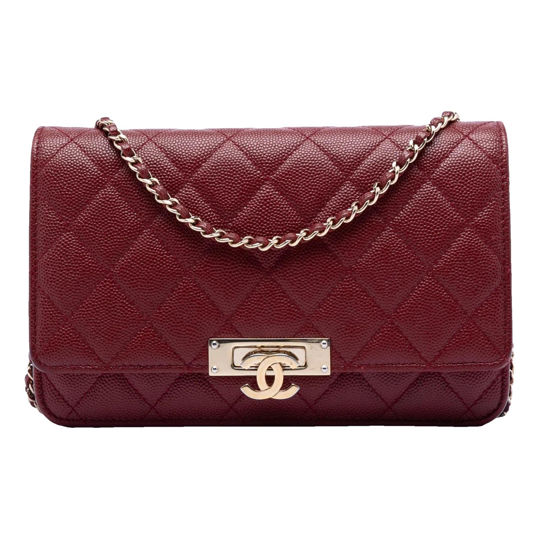 Wallet On Chain leather crossbody bag