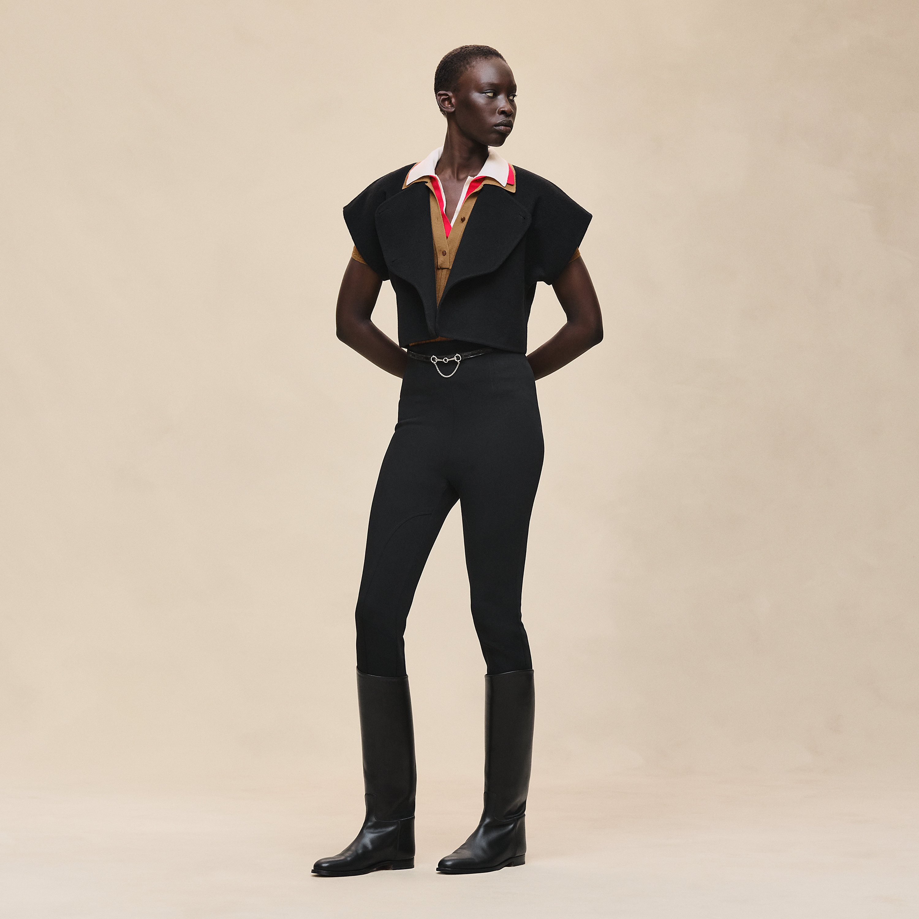 High-waisted pants