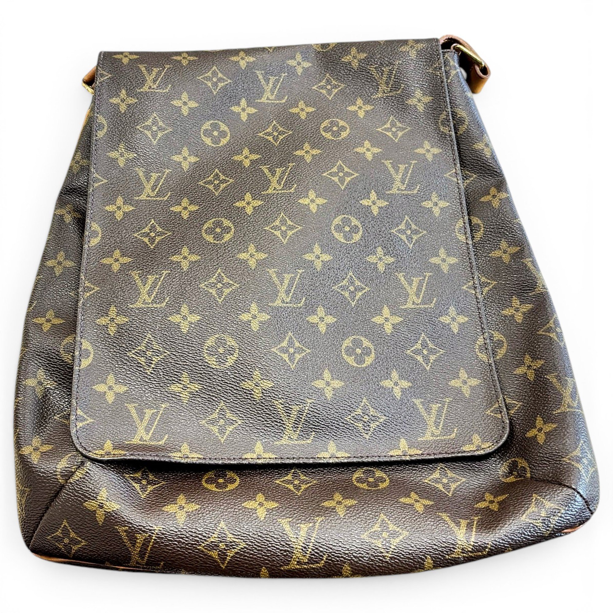 Musette leather crossbody bag