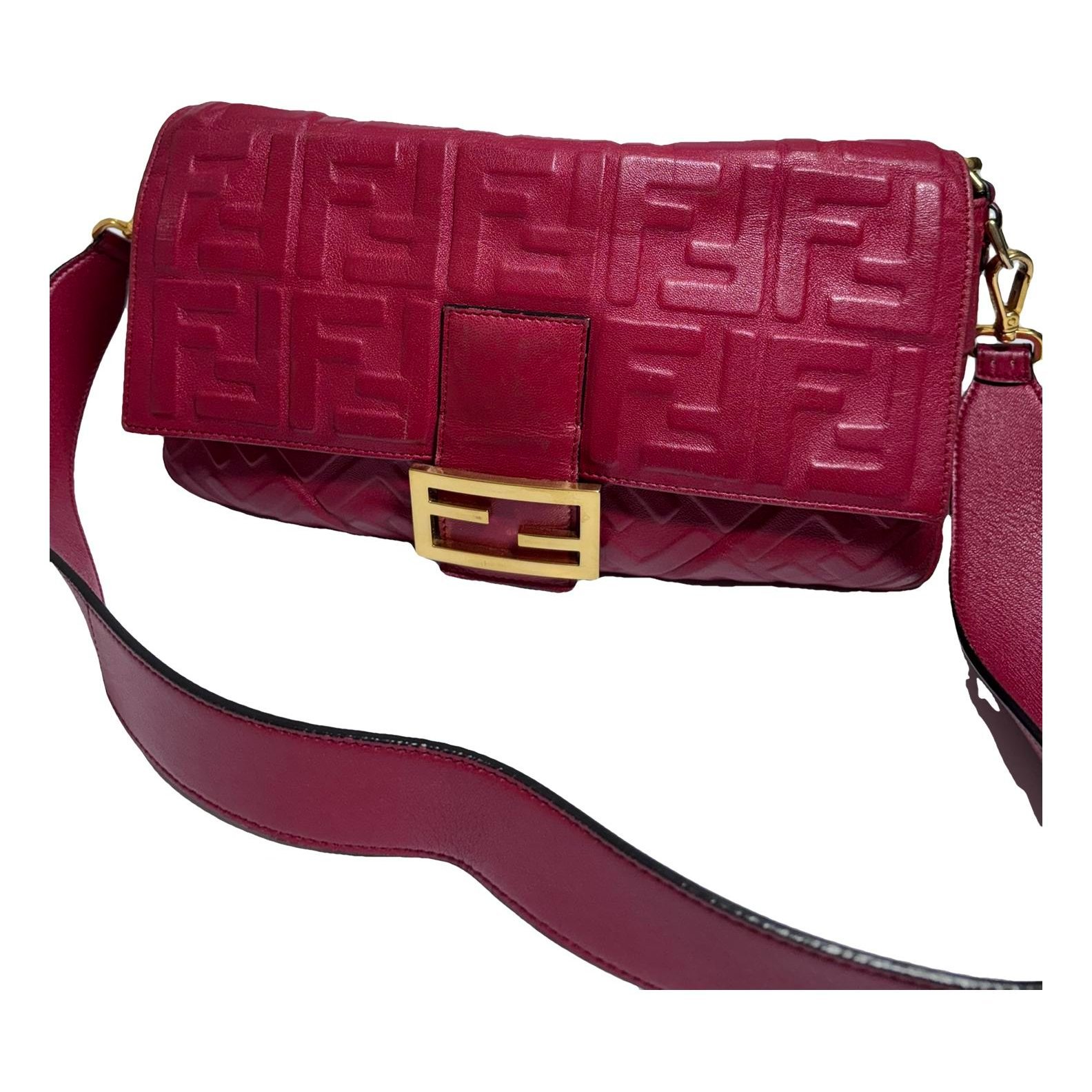 Baguette leather handbag