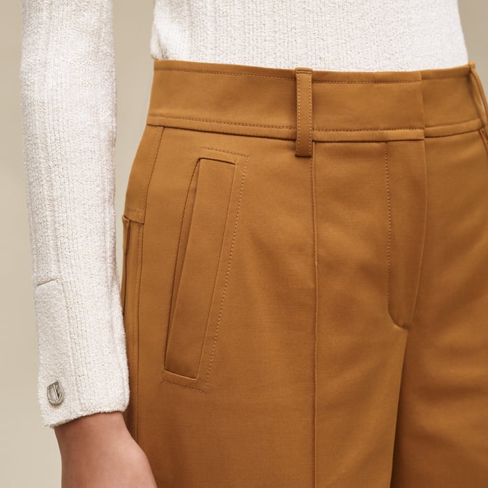 Marron Ocre Cropped Pants