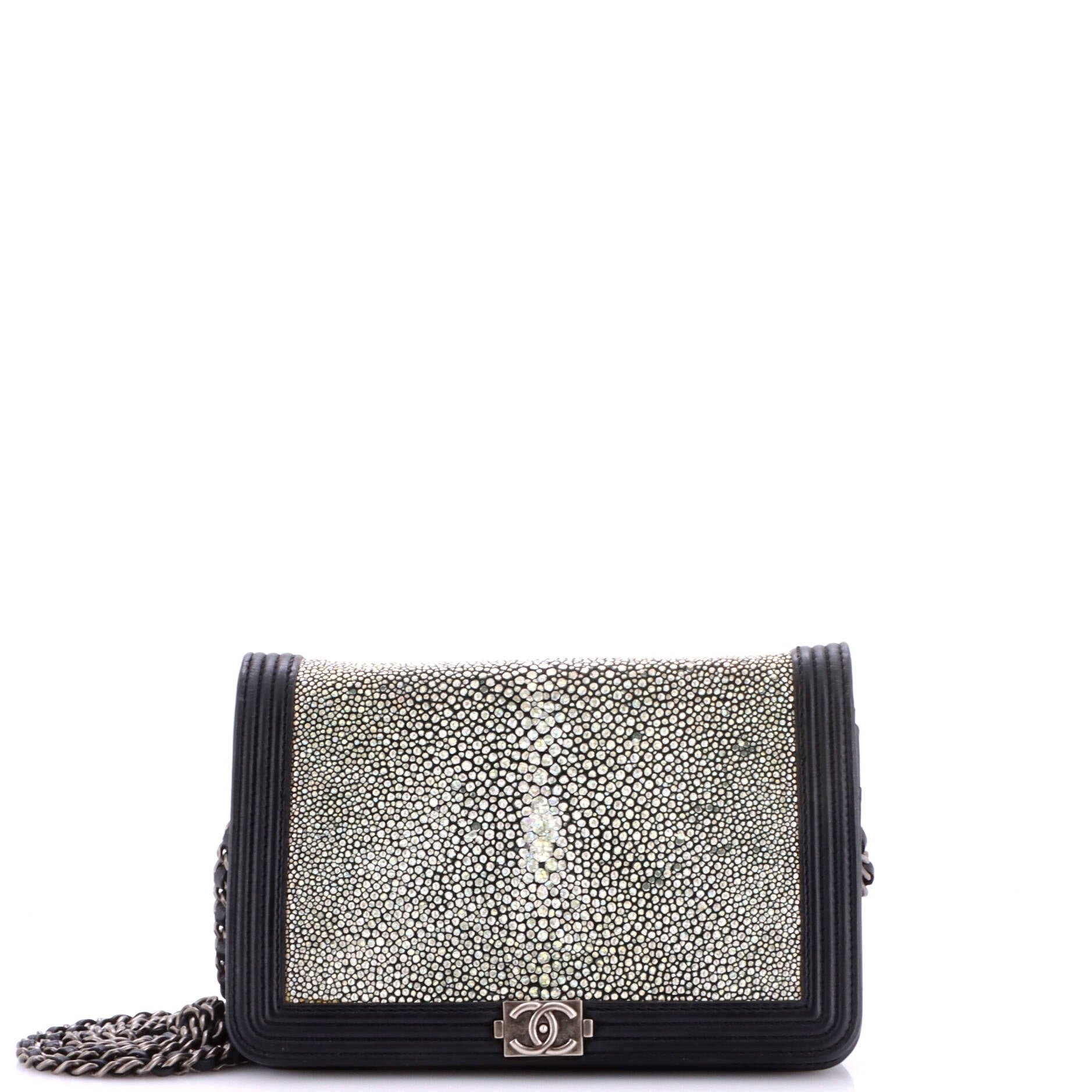 Boy Wallet on Chain Stingray