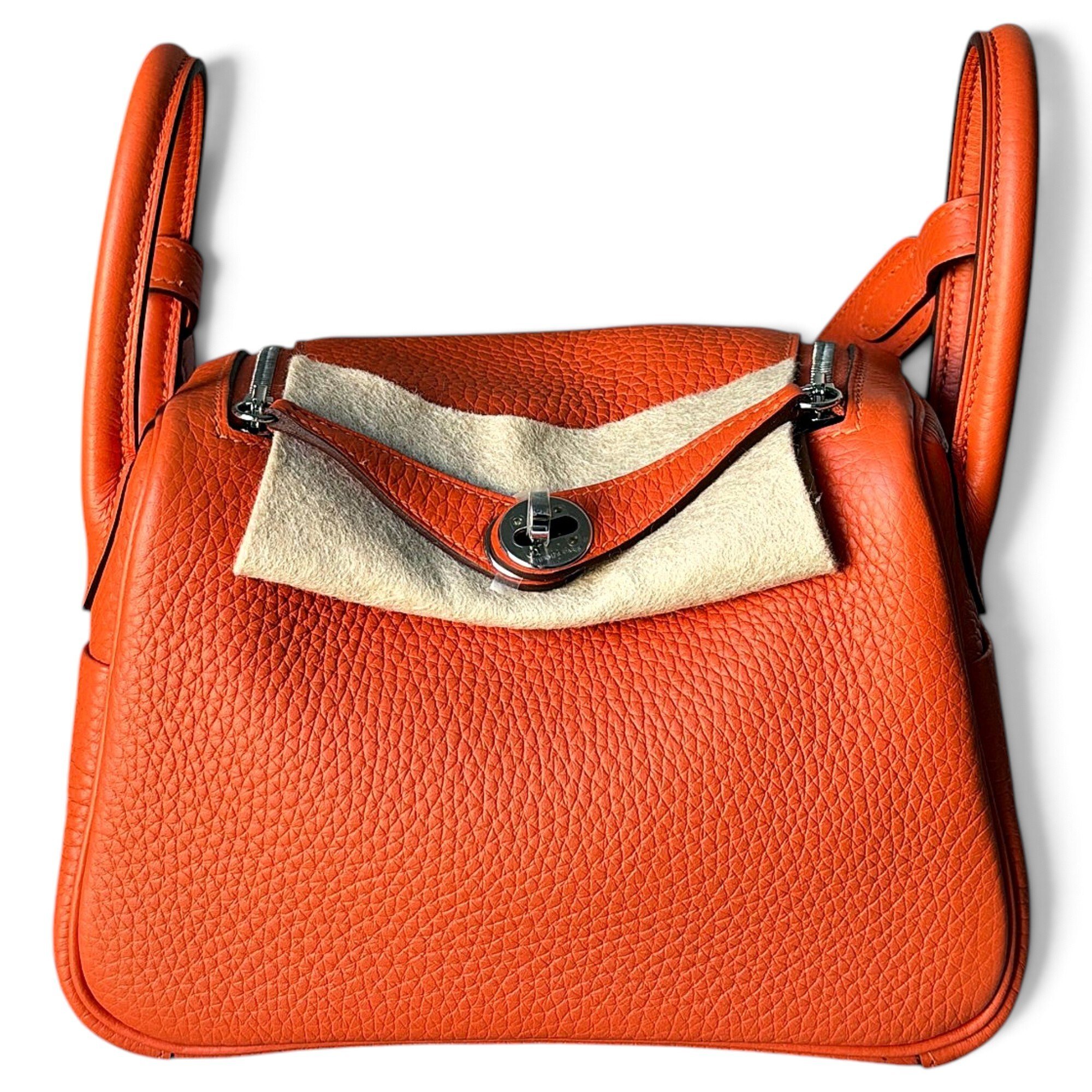 Lindy leather handbag
