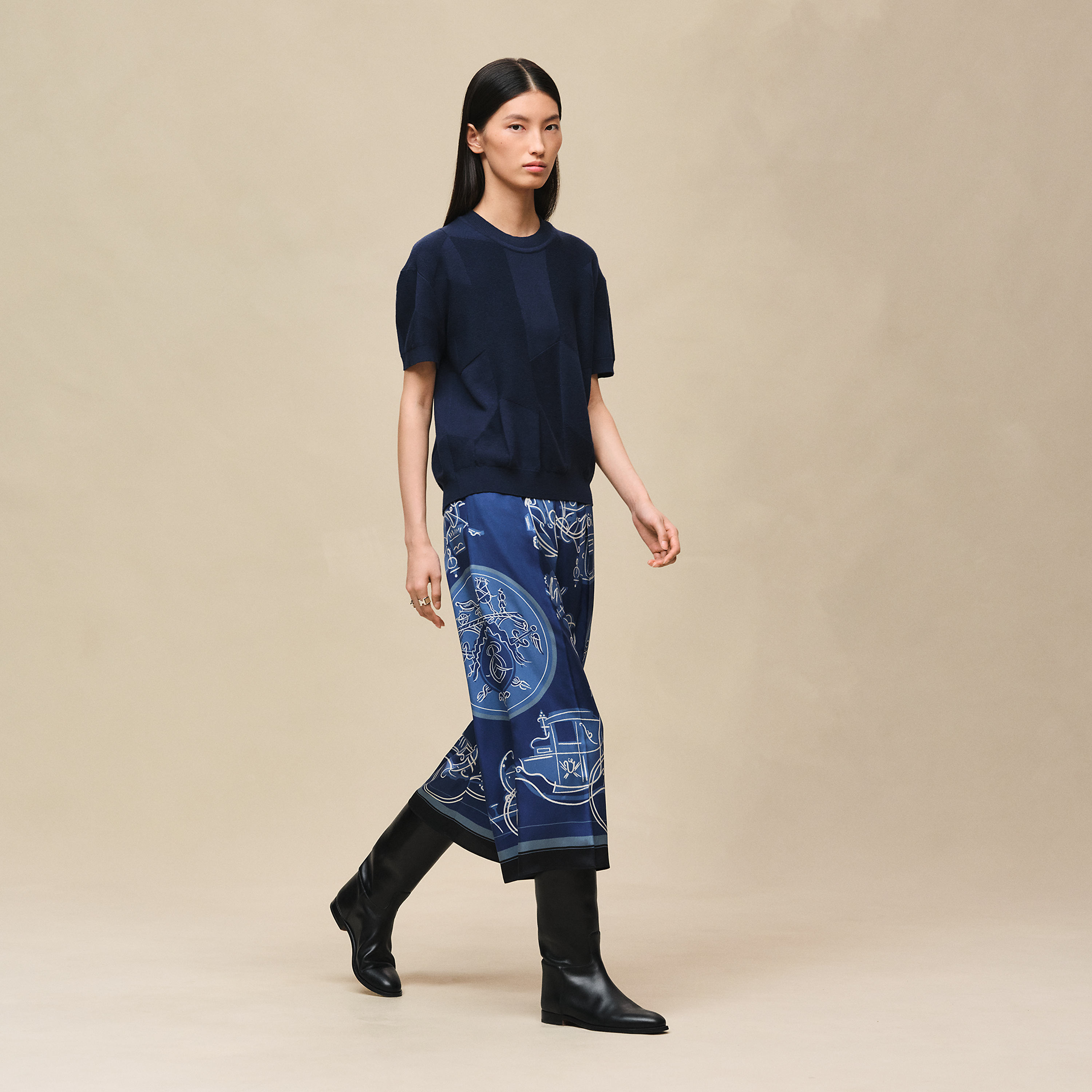 "H Voyage" short-sleeve sweater