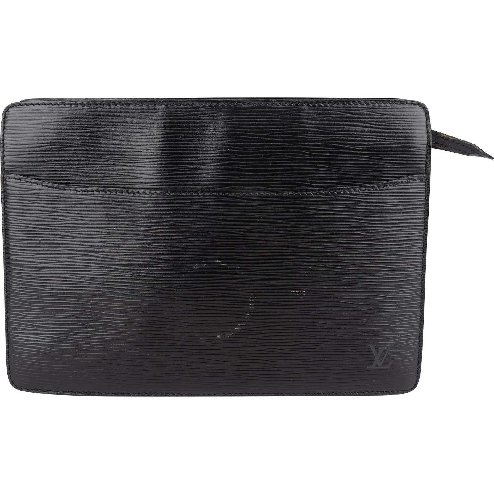 Leather clutch bag