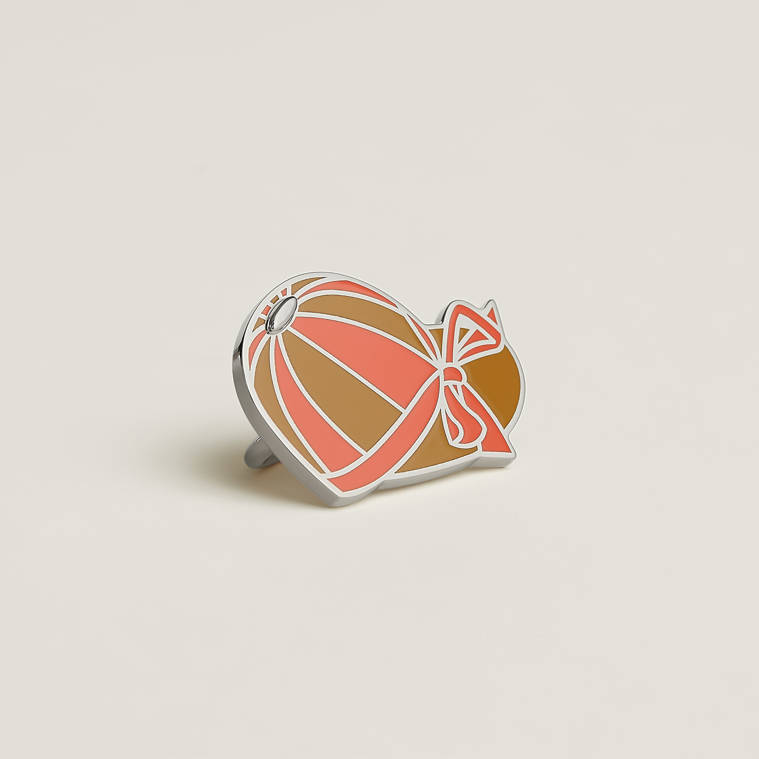 Jockey scarf ring