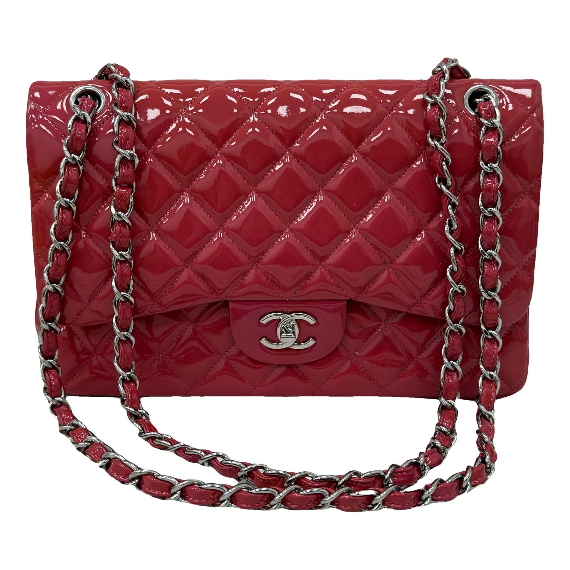 Timeless/Classique patent leather handbag