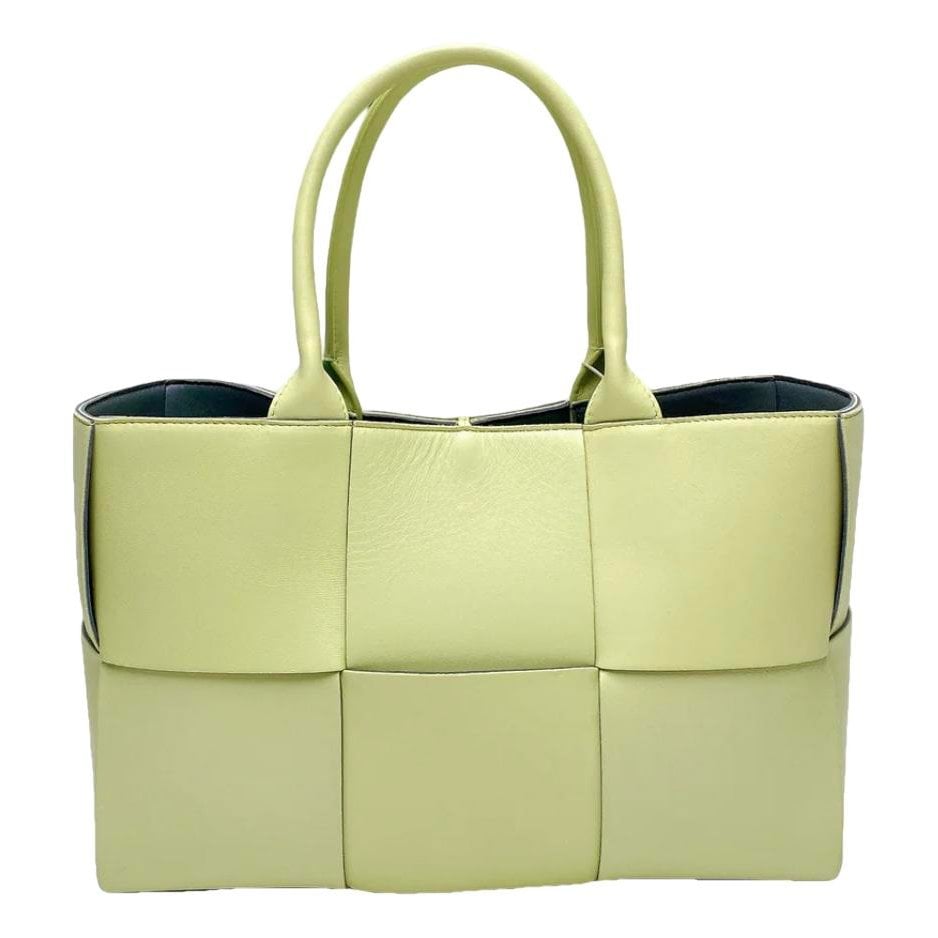 Arco leather tote