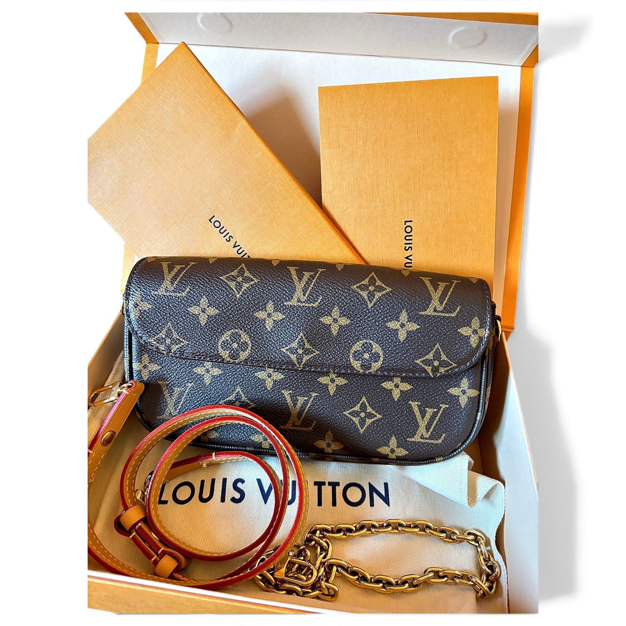 Ivy crossbody bag