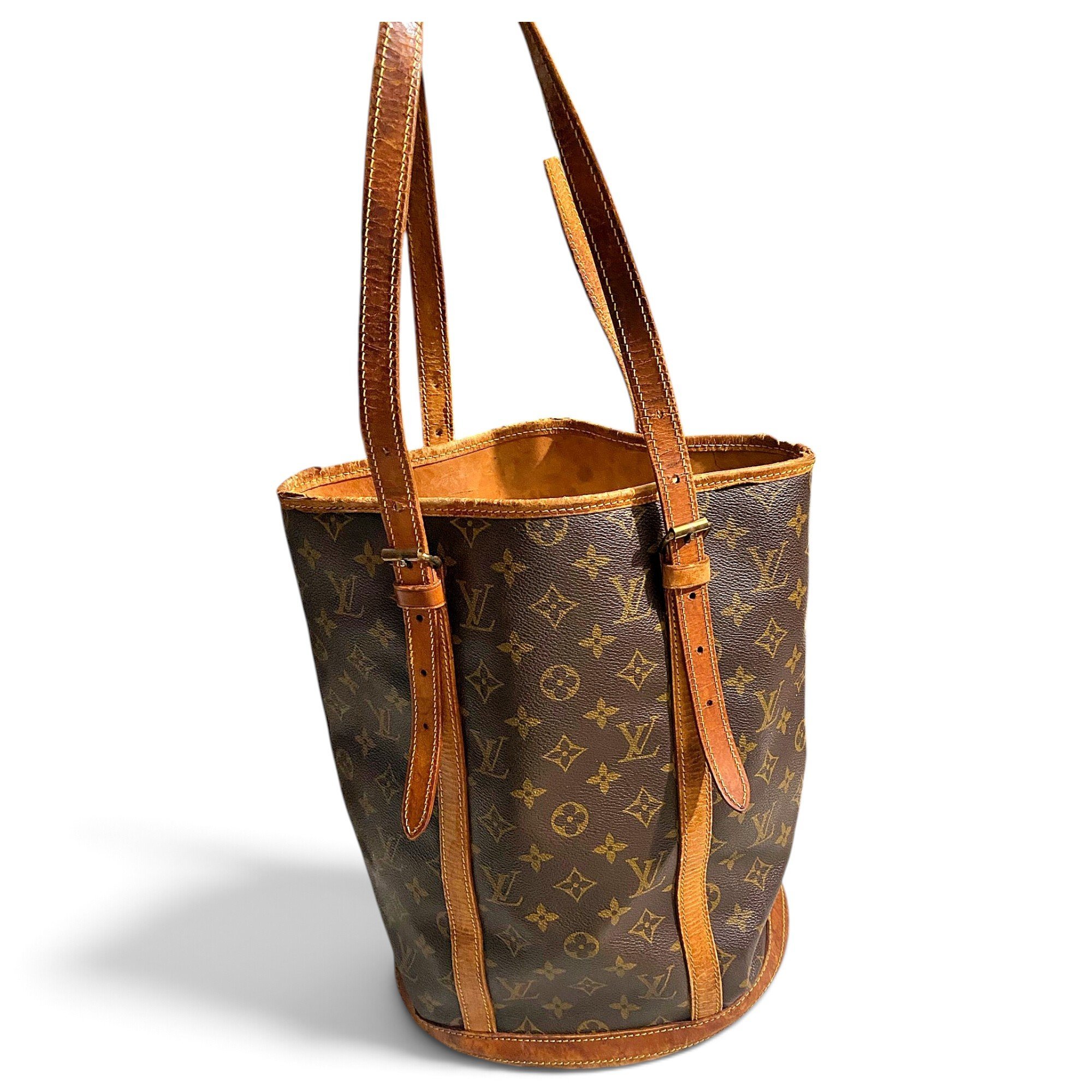 Noé leather handbag