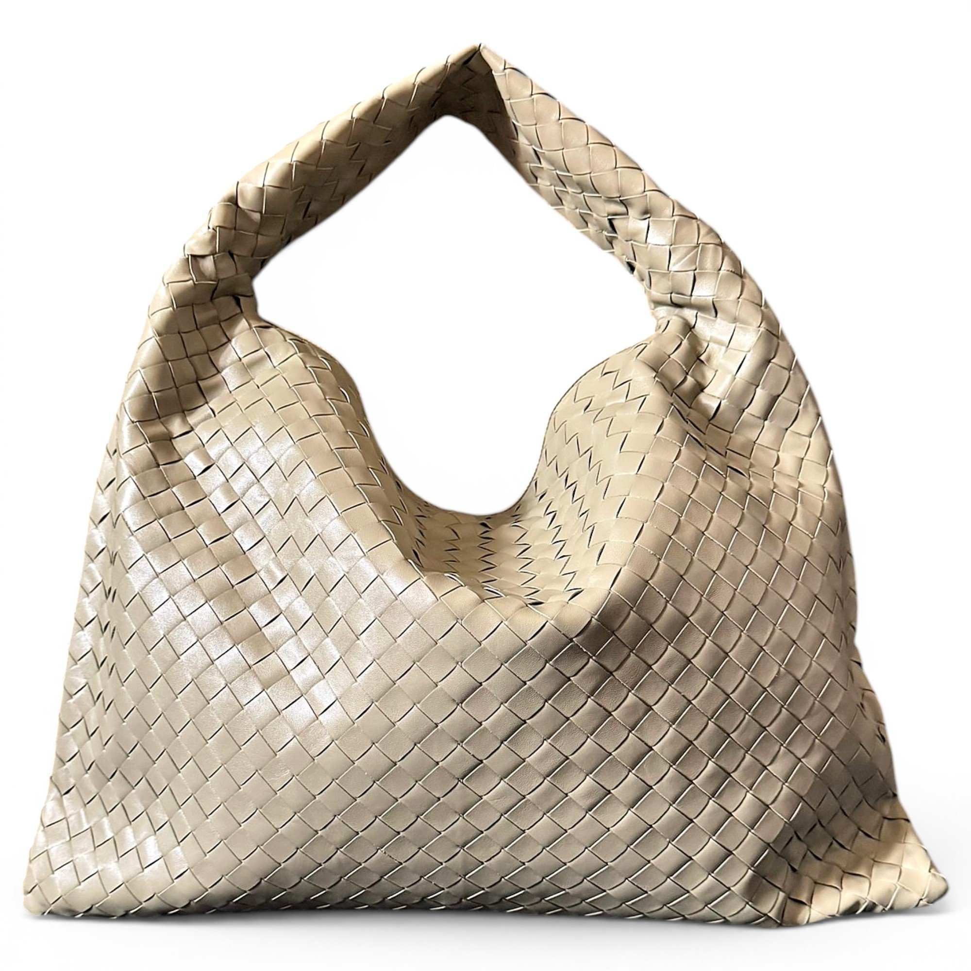 Hop leather handbag