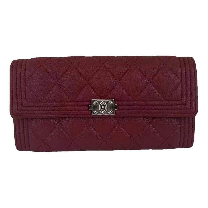 Leather clutch bag